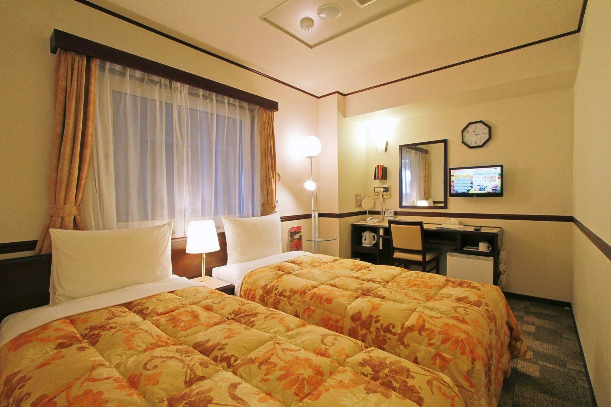 Toyoko Inn Tokyo Seibu Ikebukuro Sen Higashi Kurume Eki Nishi Guchi Exteriér fotografie